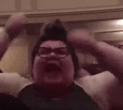 쿵쾅 뚱뚱 발광 페미 돼지 여자 레전드 미친 뚱뚱