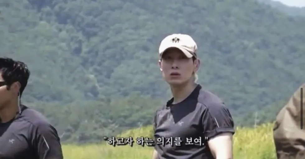 아이시스 덱스 하고자 하는 의지를 보여 멍함 당황 정색 군대 훈련