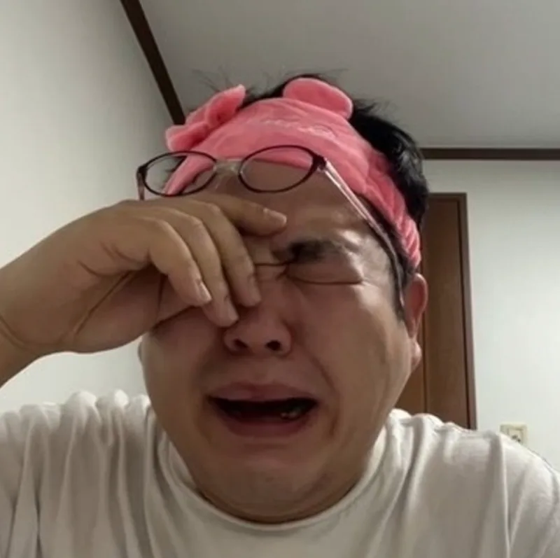 지침 얼굴감싸기 무기력