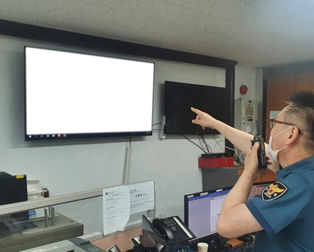 경찰 112 상황실 현장 CCTV 출동 신고 범죄 모니터 모니터링
