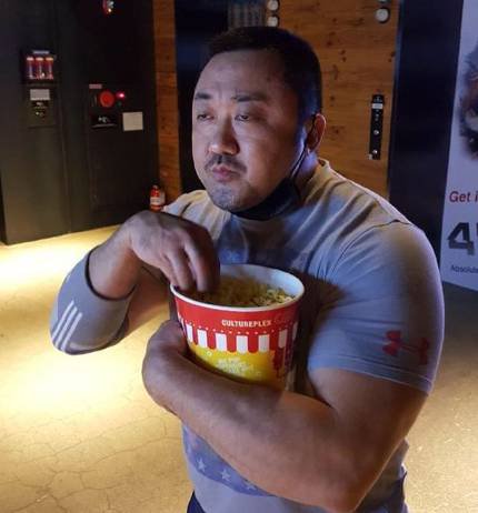 마동석 팝콘 마요미 표정 근육 팔뚝 진실의방