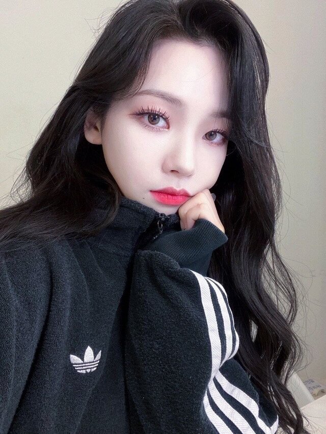 에스파 카리나  셀카 모음