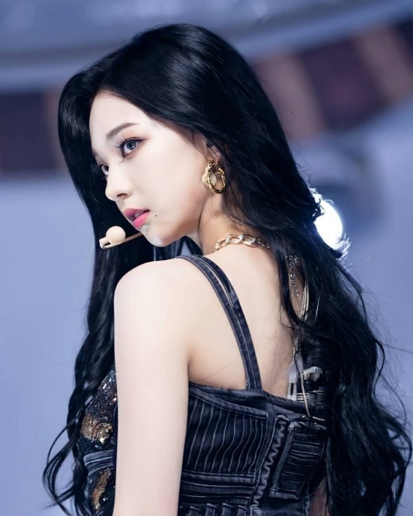 에스파 카리나  셀카 모음