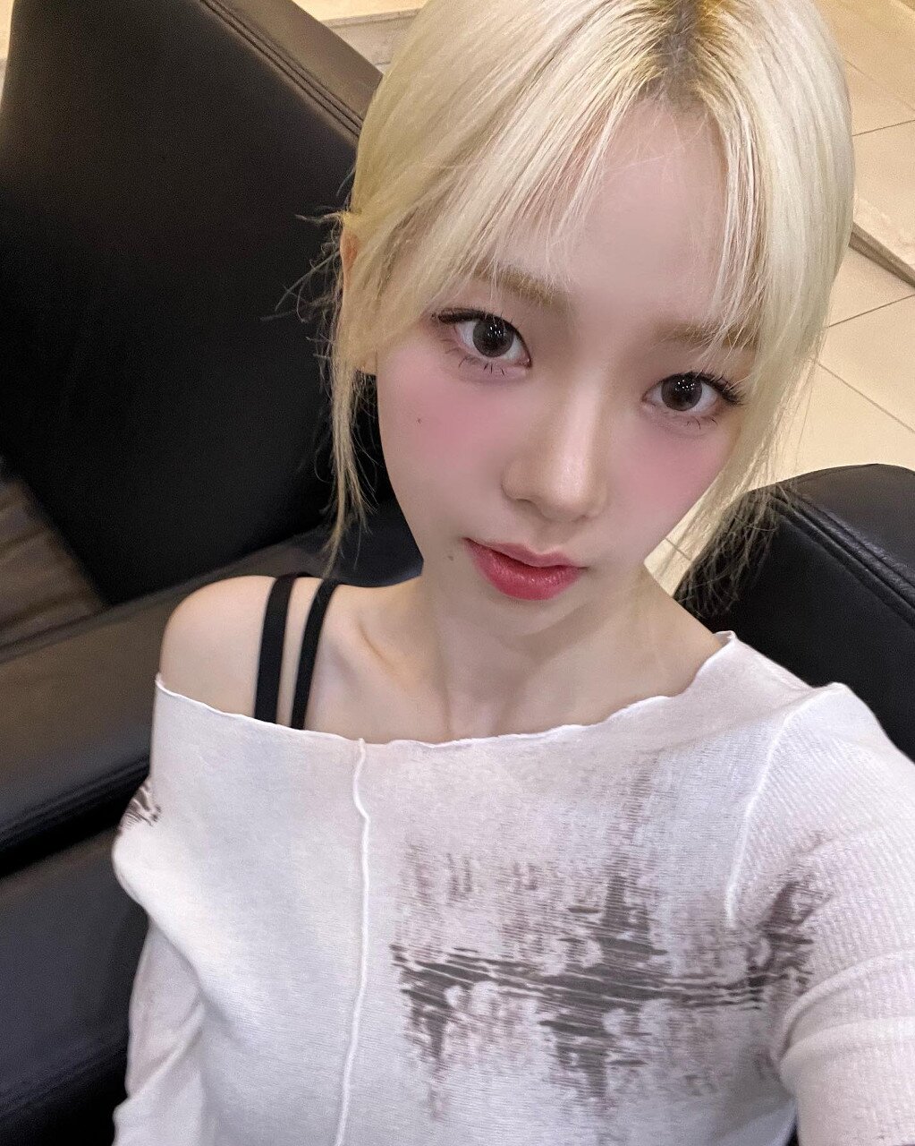 에스파 카리나  셀카 모음